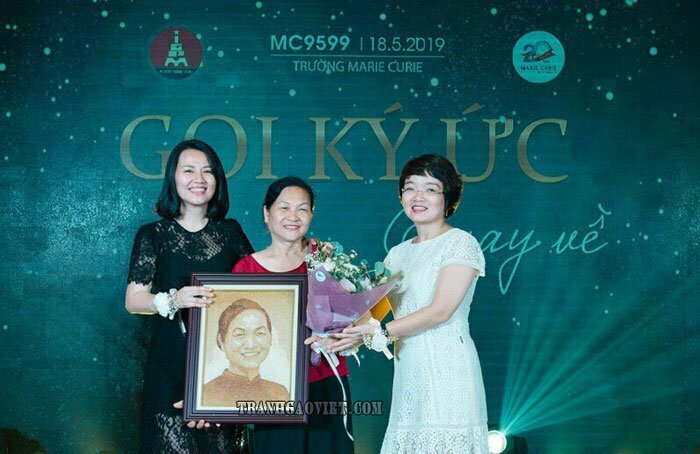 1645240385 713 Chon tranh lam qua tang cho nha truong thay co 20220307