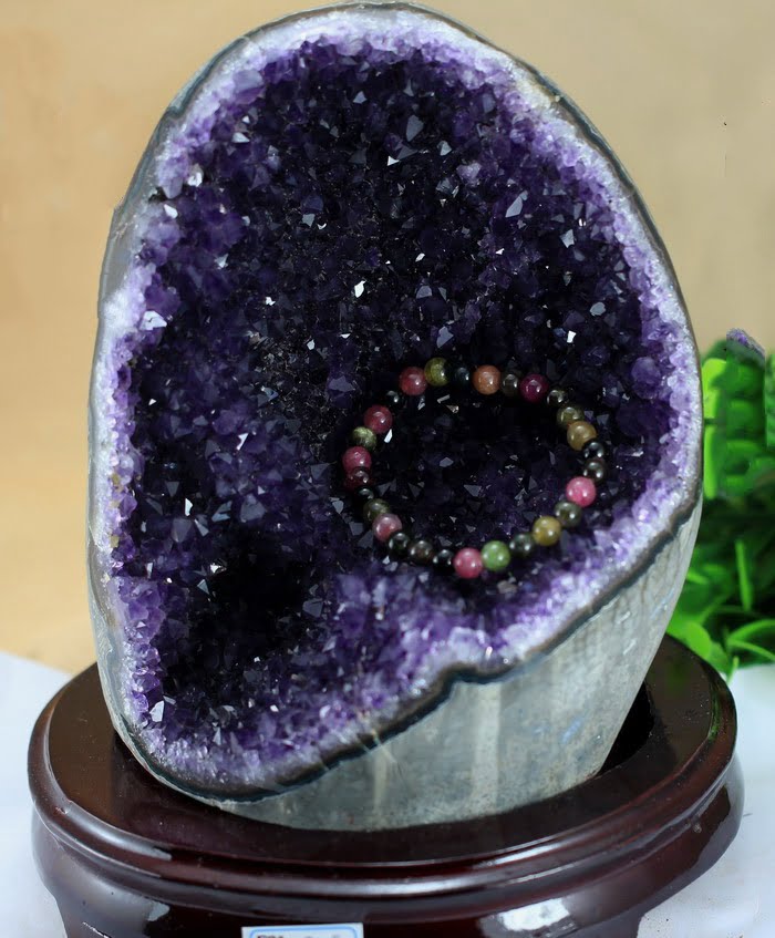 1645755306 766 Cach Treo Tranh Trong Nha Hop Phong Thuy 20220307